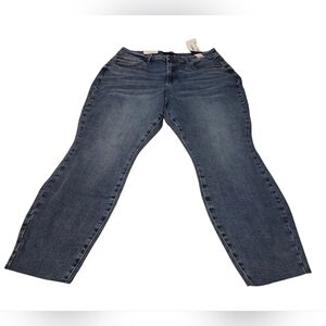 Women’s 18W Judy Blue High Waist Relaxed Fit Pocket Raw Hem Jeans